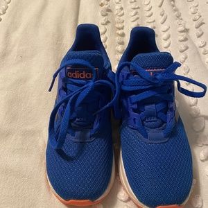 Adidas kids 11c running shoes